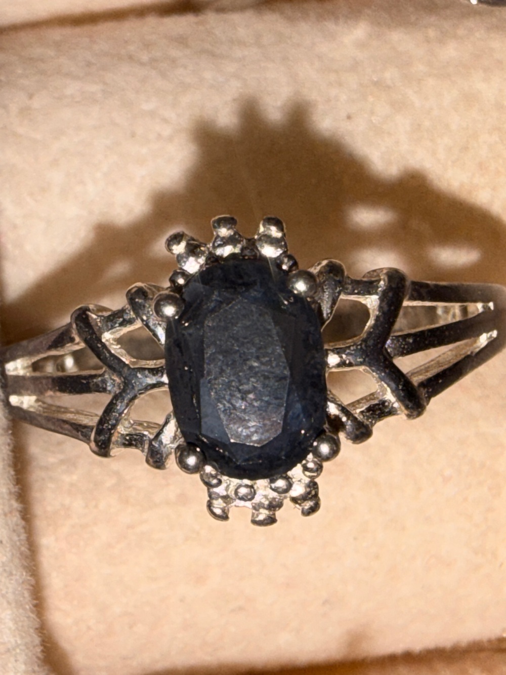 VTG Black Sapphire Ring - Size 7 - Picture 2 of 16